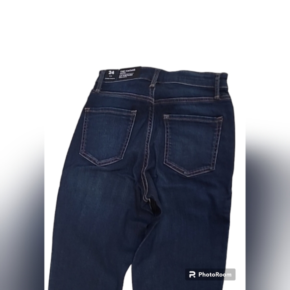 Reitmans size 24 Petite Dark Wash The Vintage jeans Slim fit - Picture 6 of 6